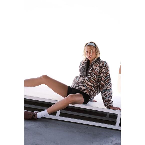 Free People Movement Hit The Slopes Fleece Pullover Desert Combo Size M - Picture 2 of 8